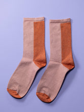 Load image into Gallery viewer, Two-Tone Peach Socks
