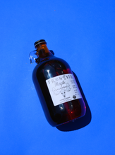 Load image into Gallery viewer, 1/2 Gallon Grade A Organic Maple Syrup
