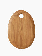 Load image into Gallery viewer, Oak Oval Cutting Board Small
